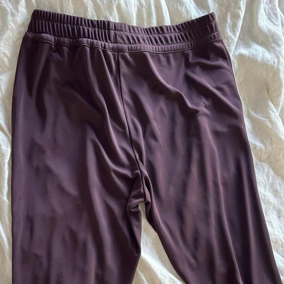 Diana Gallesi Aubergine Satin-Finish Tapered Jogger Pants with Ribbon Tie – US 8 - Picture 4 of 7